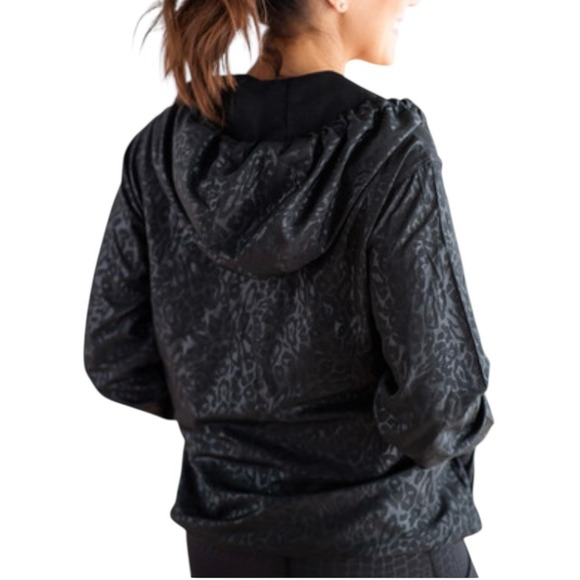Zyia Active Black Leopard Print Hooded Windbreaker Jacket, Size Medium - Picture 2 of 9
